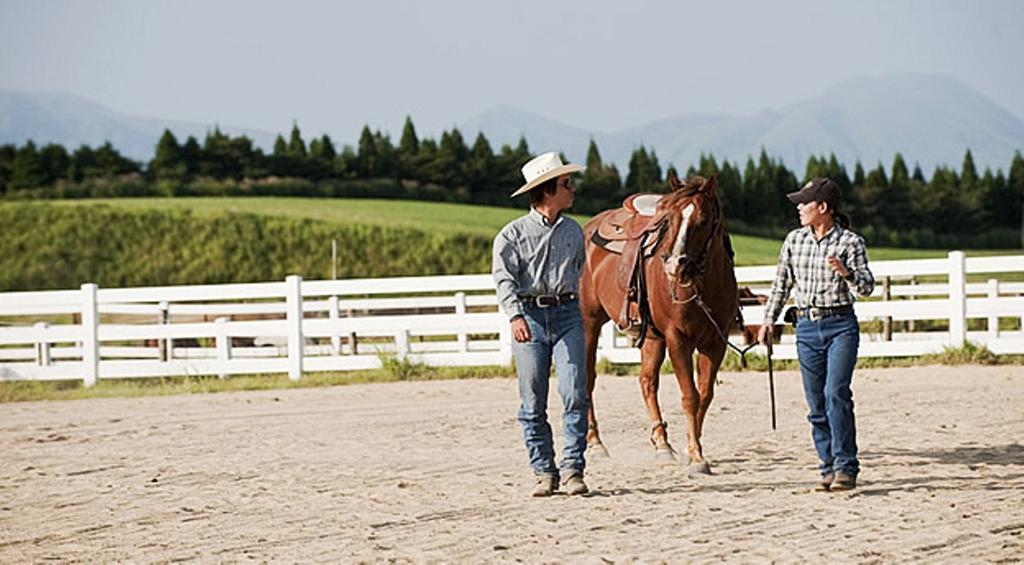 El Patio Ranch Pensionat Aso Exteriör bild